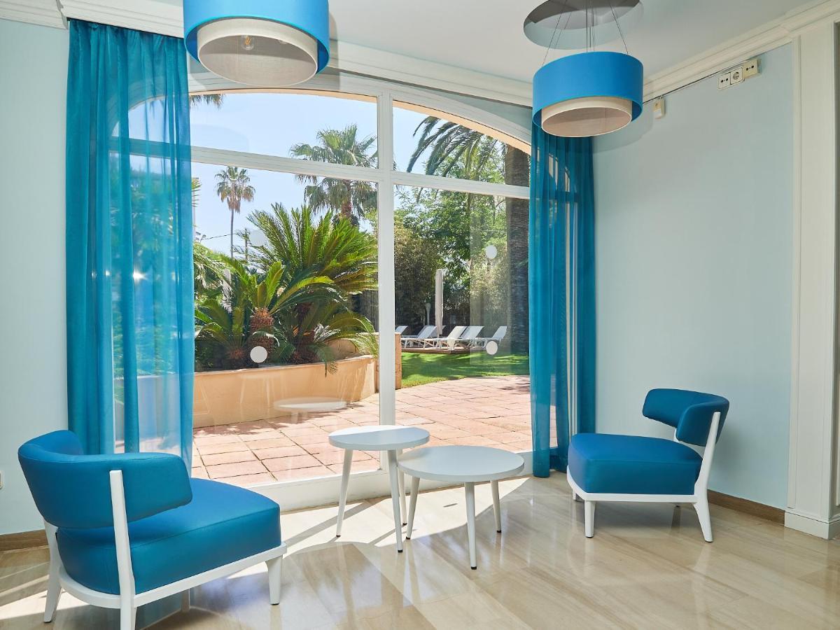 Monica Hotel Кембрилс Екстериор снимка